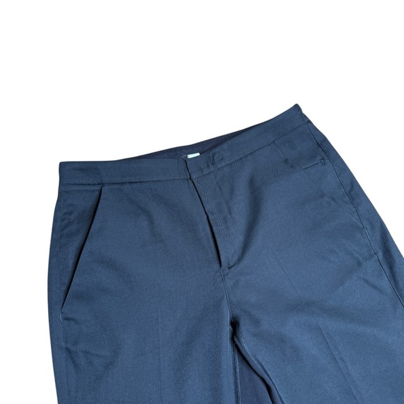 Lululemon Athletica Black Straight Leg Pants Sz 4 - Picture 2 of 8